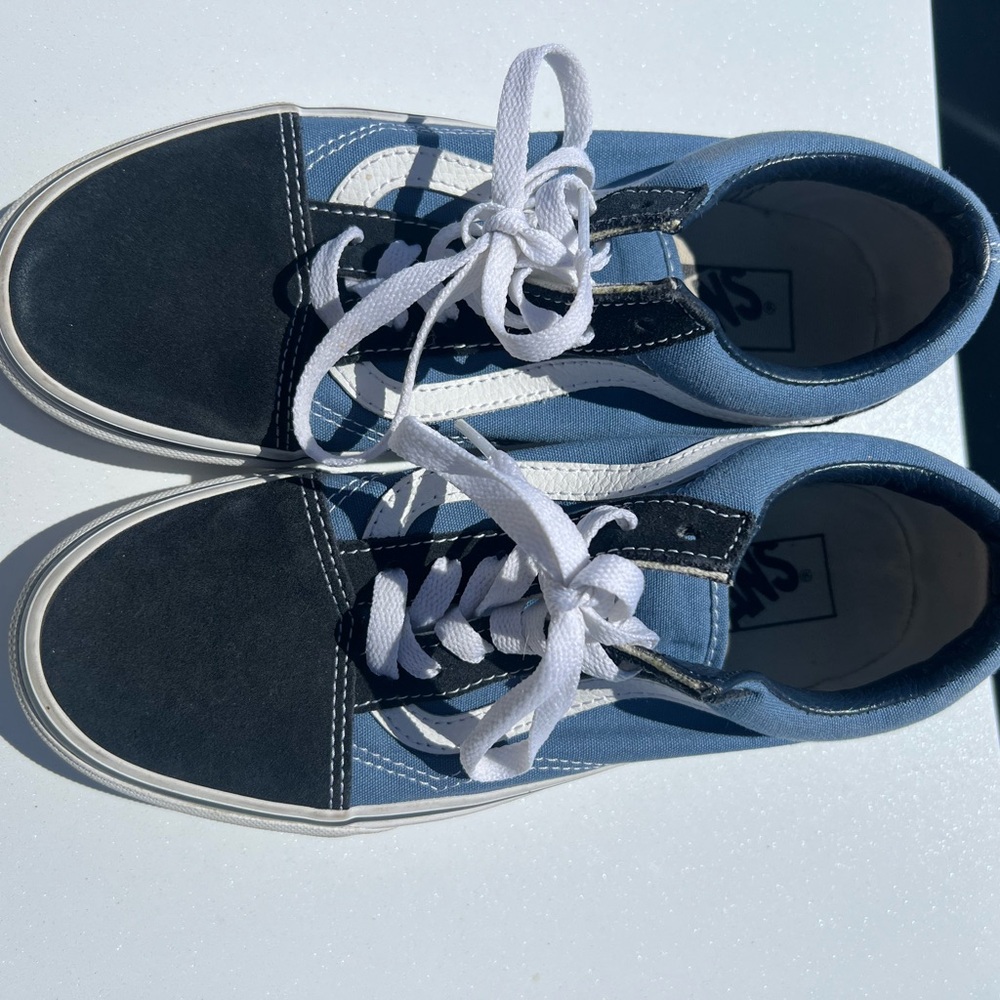 Navy “old skool” vans
